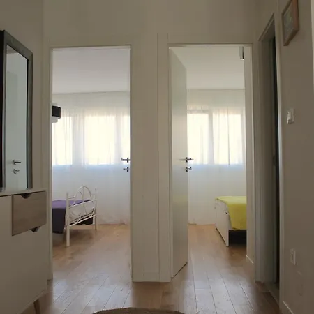 Lucija Apartamento *